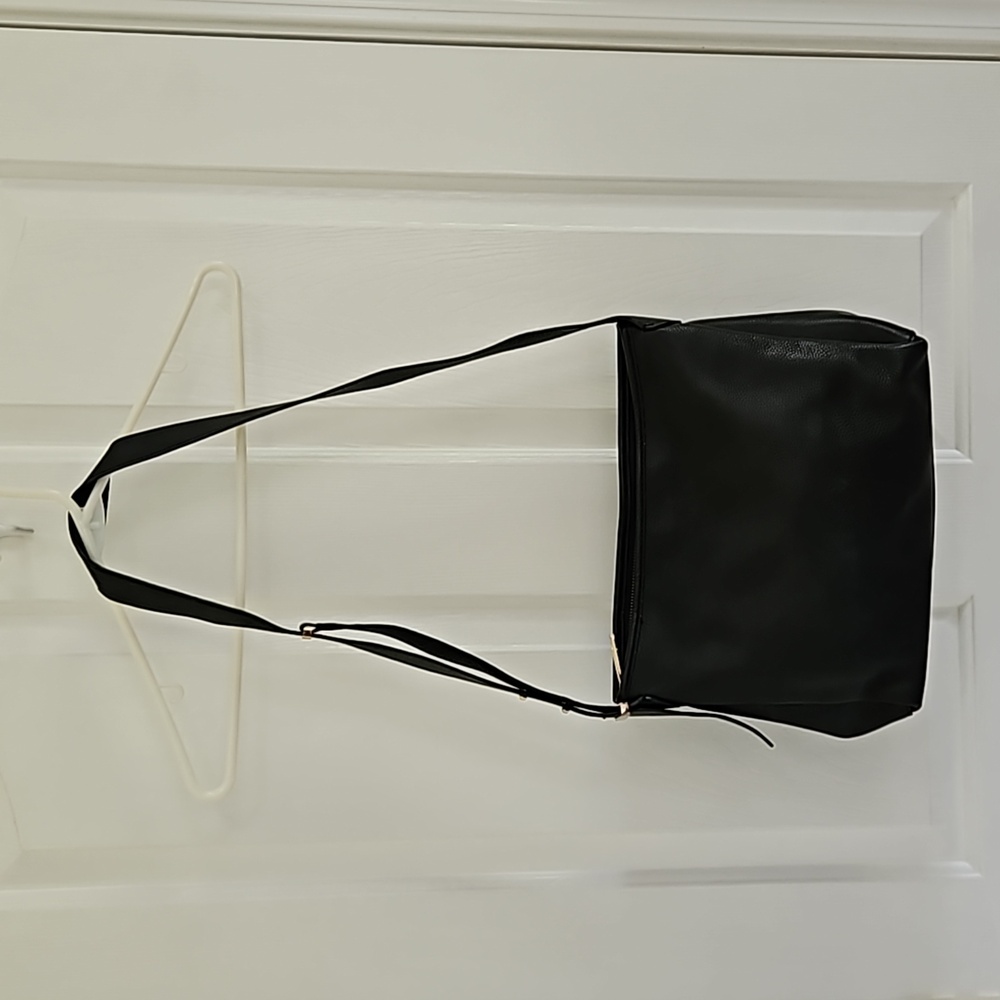 Talbots Black Leather Shoulder Bag!!!
